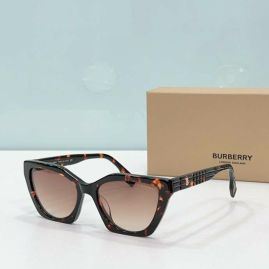 Picture of Burberry Sunglasses _SKUfw53932643fw